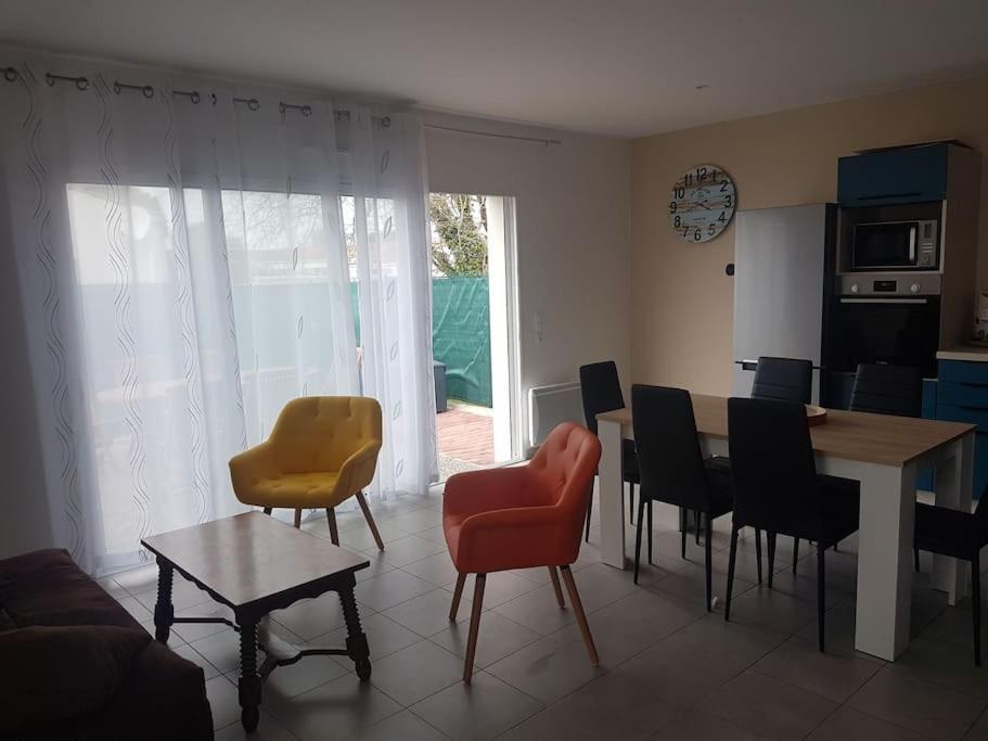 Maison Au Calme 2 A 300 M De La Plage 2 Chambres ลาโกตินิแยร์ ภายนอก รูปภาพ